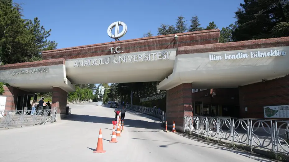 Anadolu Üniversitesi yeni bölümler